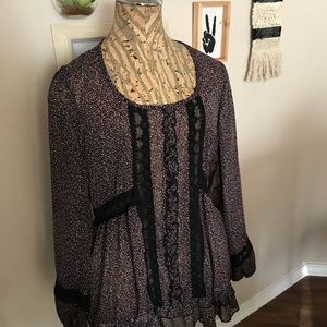 Flirty tunic